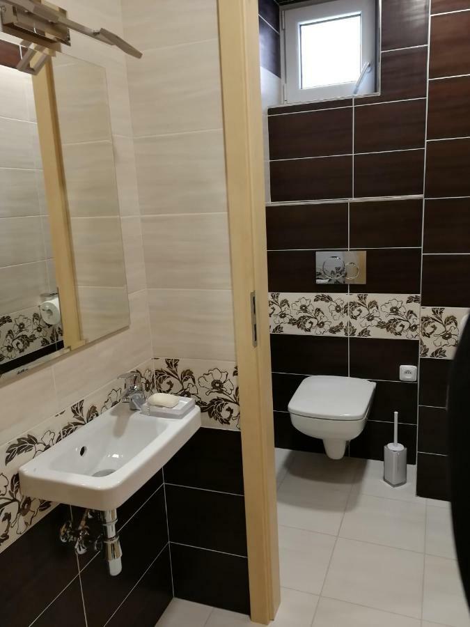 Apartmany Duo Dacice Exterior photo