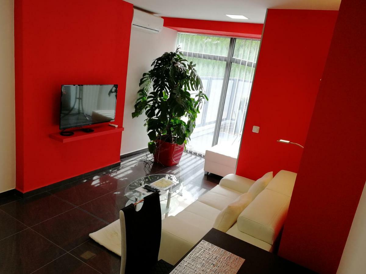 Apartmany Duo Dacice Exterior photo