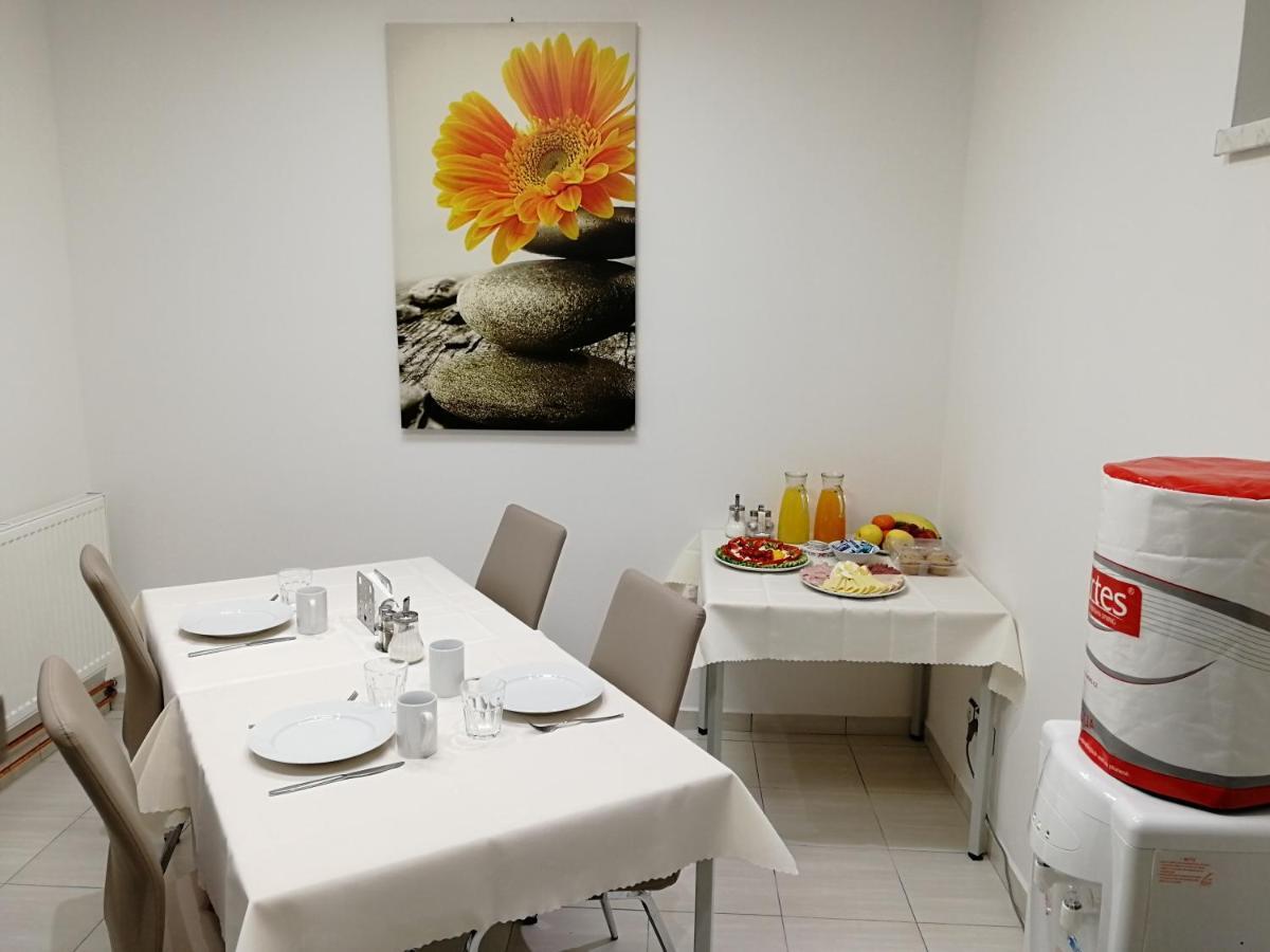Apartmany Duo Dacice Exterior photo